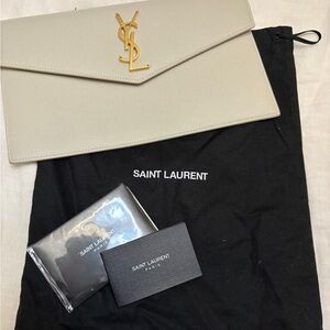 Saint Laurent Uptown Pouch in Cream pebbled leather - authentic NWT